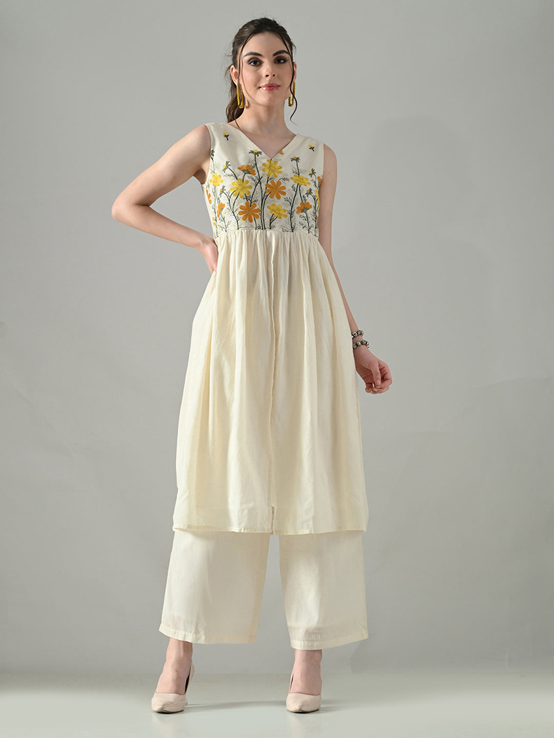 Myshka Women Off White Embroidered Long Kurta With Front Slit Trouser