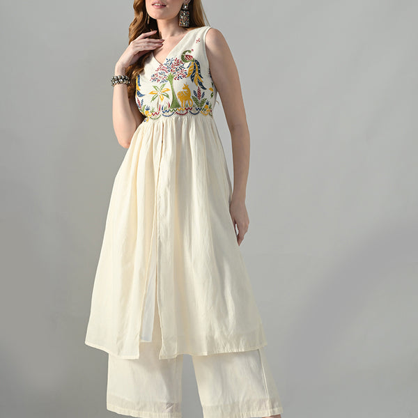 Myshka Women Off White Embroidered Long Kurta With Front Slit Trouser