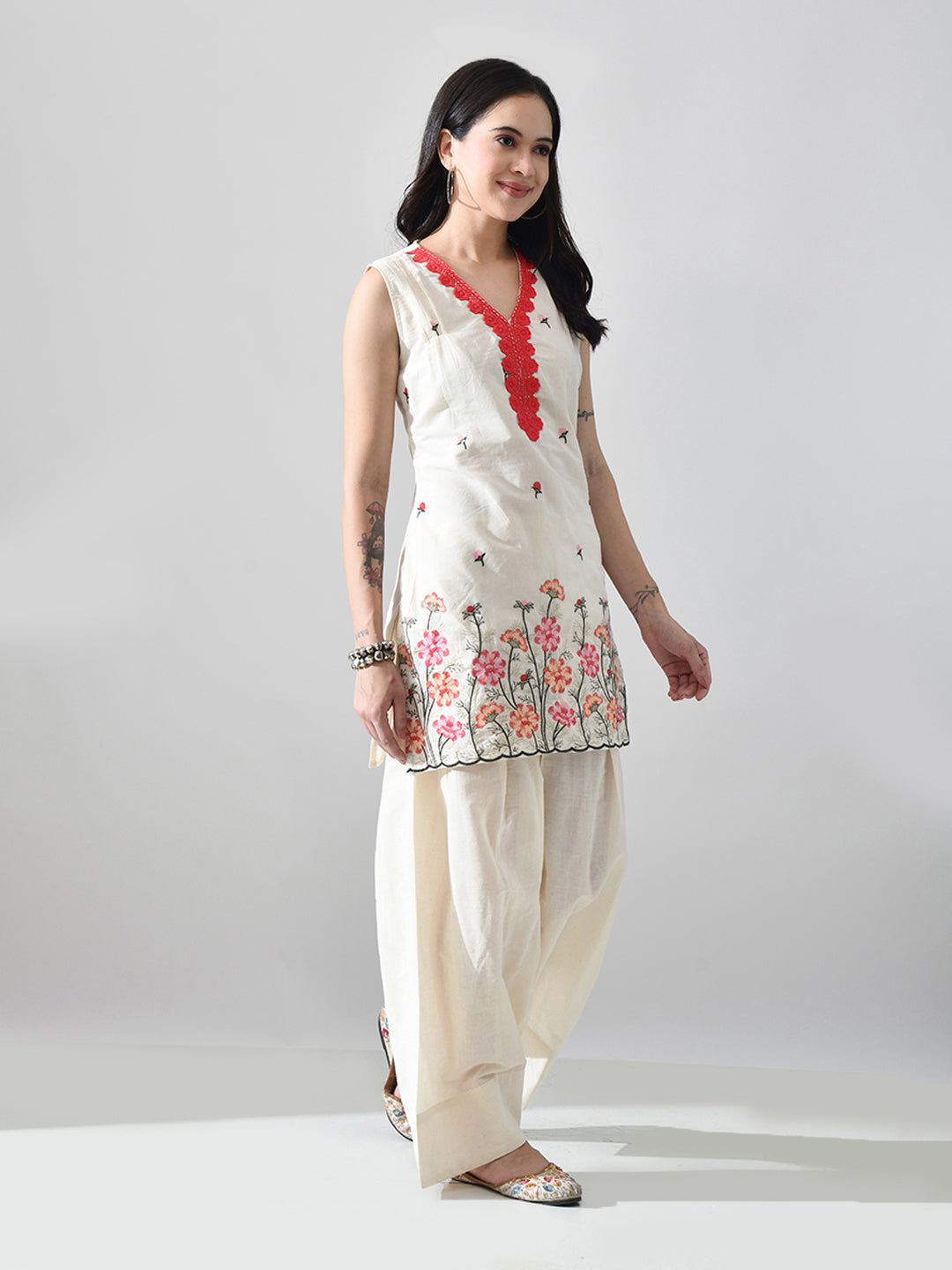 Myshka Women Off White Embroidered Short Kurta With Farsi Salwar