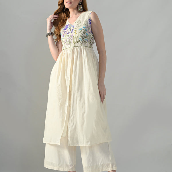 Myshka Women Off White Embroidered Long Kurta With Front Slit Trouser