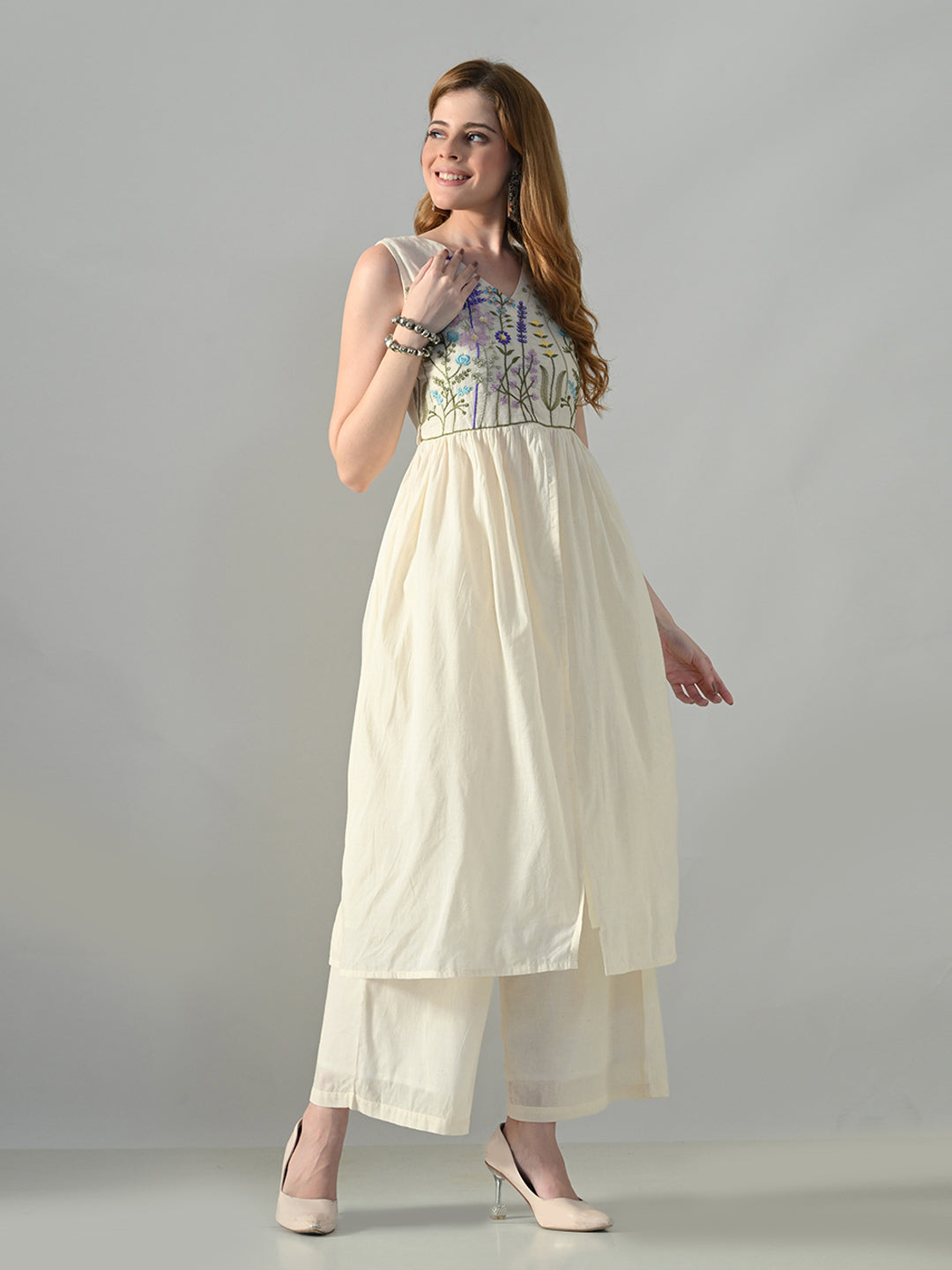 Myshka Women Off White Embroidered Long Kurta With Front Slit Trouser