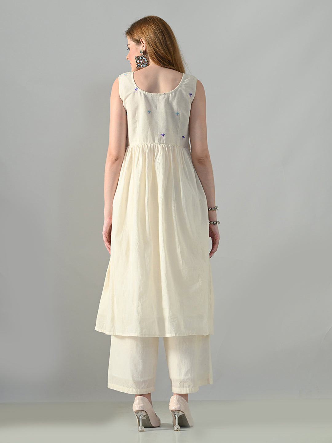 Myshka Women Off White Embroidered Long Kurta With Front Slit Trouser