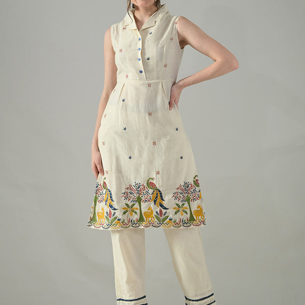 Myshka Women Off White Embroidered Lapel Collared Kurta With Trouser