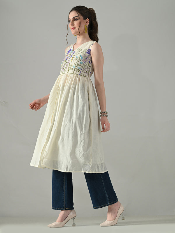 Myshka Women Off White Multicolor Thread Embroidered Sleeveless Long Kurta
