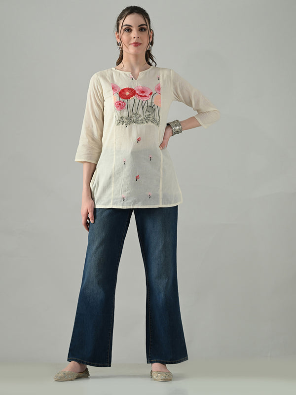 Myshka Women Off White Multicolor Thread Embroidered Tunic Three Quarter Sleeves Round Neck