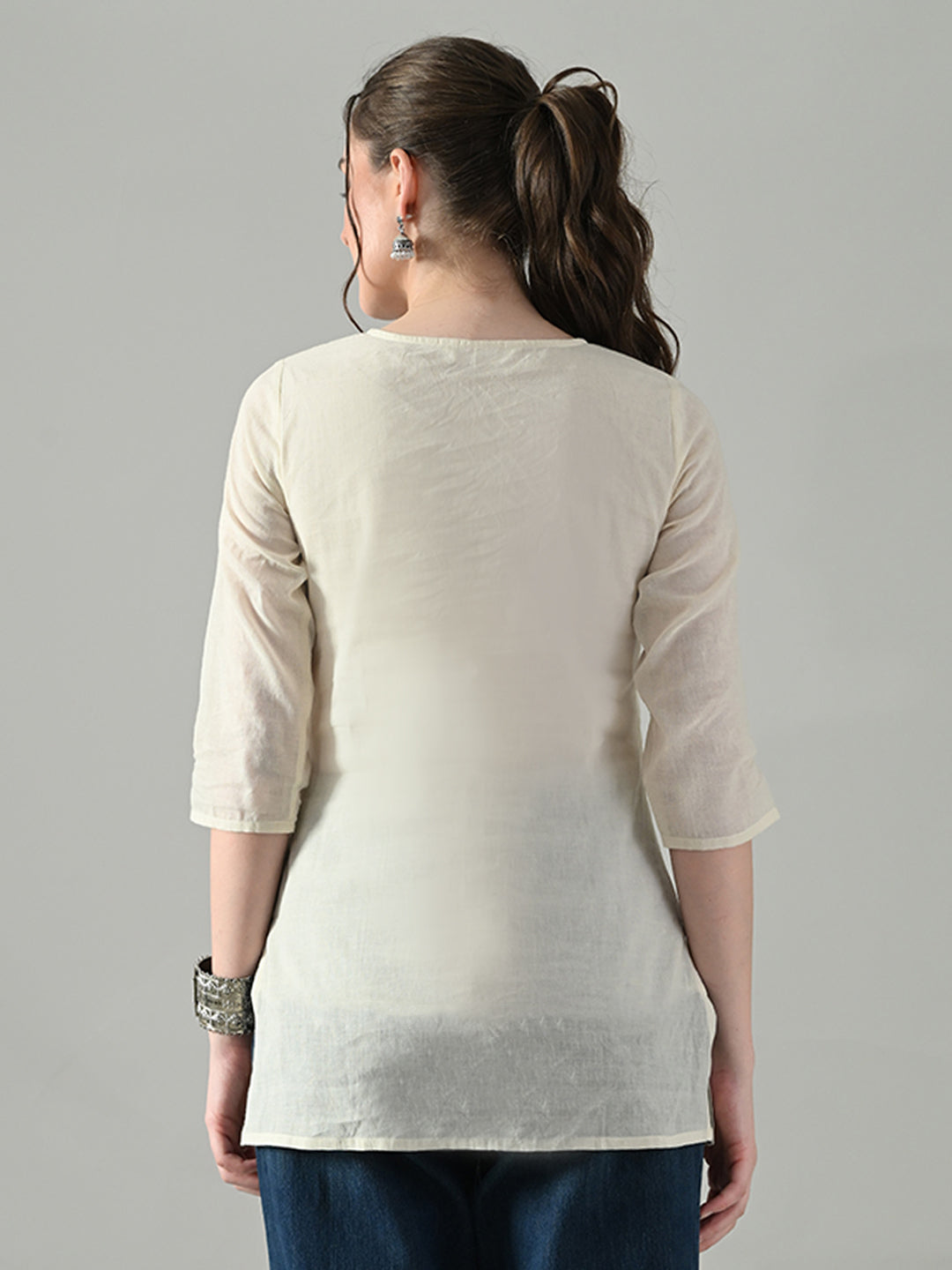 Myshka Women Off White Multicolor Thread Embroidered Tunic Three Quarter Sleeves Round Neck