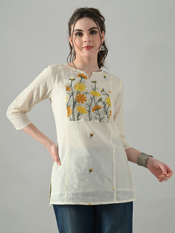 Myshka Women Off White Multicolor Thread Embroidered Tunic Three Quarter Sleeves Round Neck