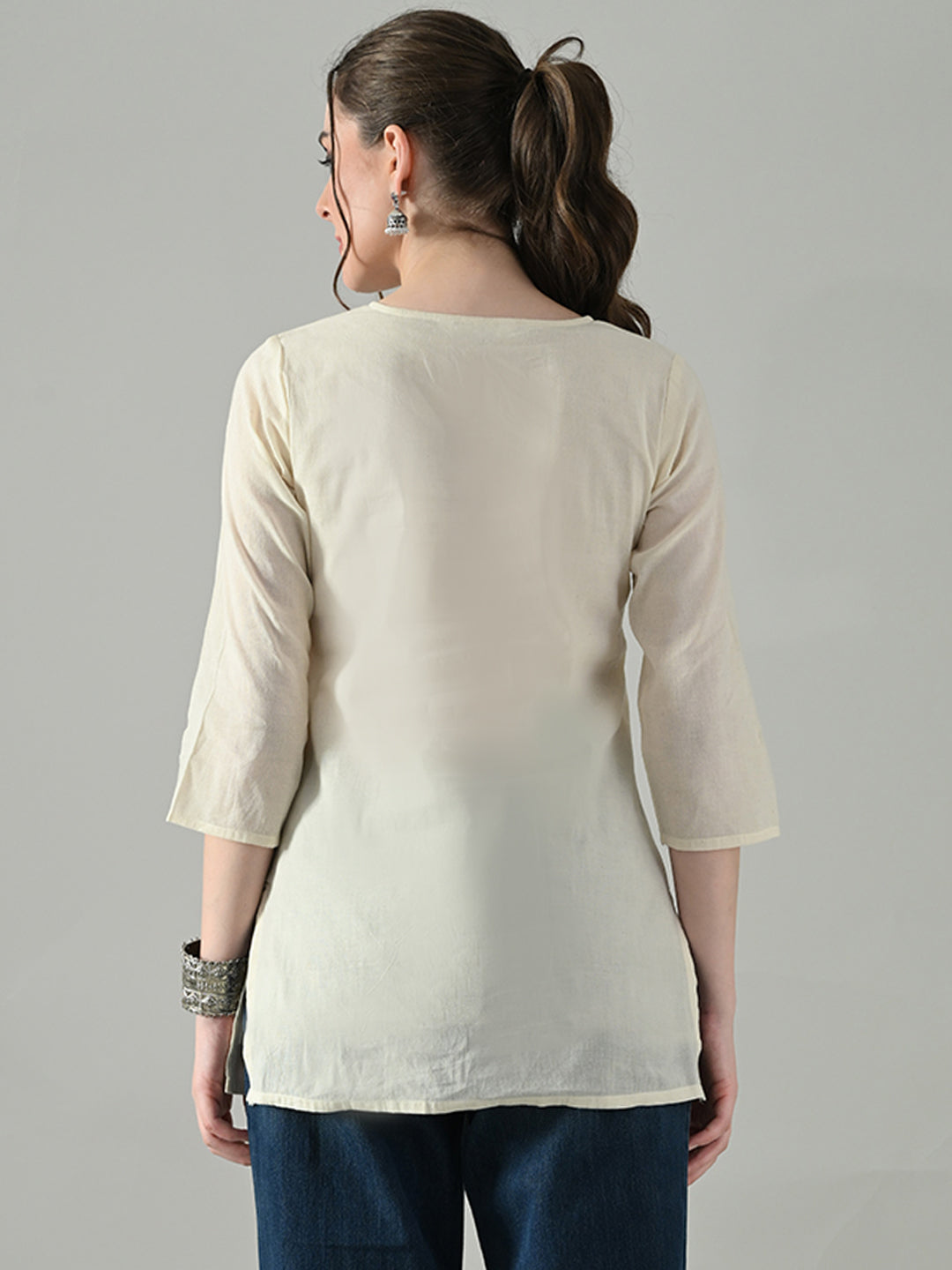 Myshka Women Off White Multicolor Thread Embroidered Tunic Three Quarter Sleeves Round Neck