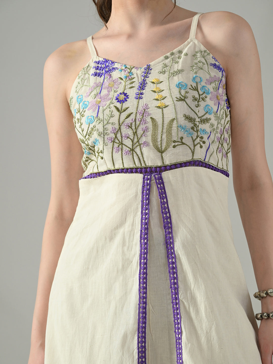 Myshka Women Off White Multicolor Thread Embroidered Strap Midi Dress
