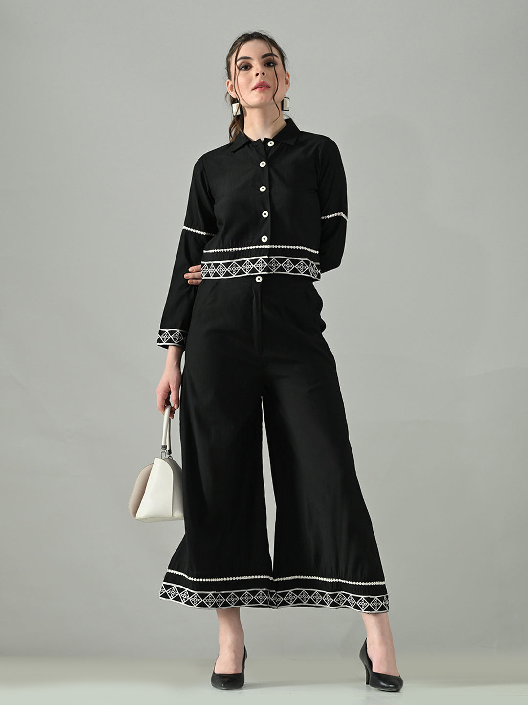 Myshka Women Black Embroidered Co-Ord Set