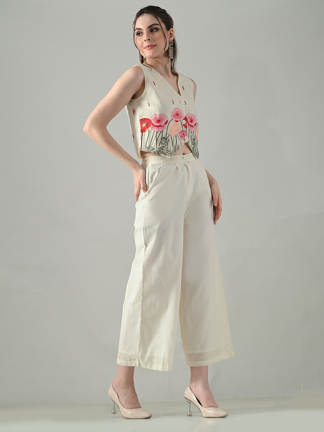 Myshka Women Off White Multicolor Thread Embroidered Co-Ord Set