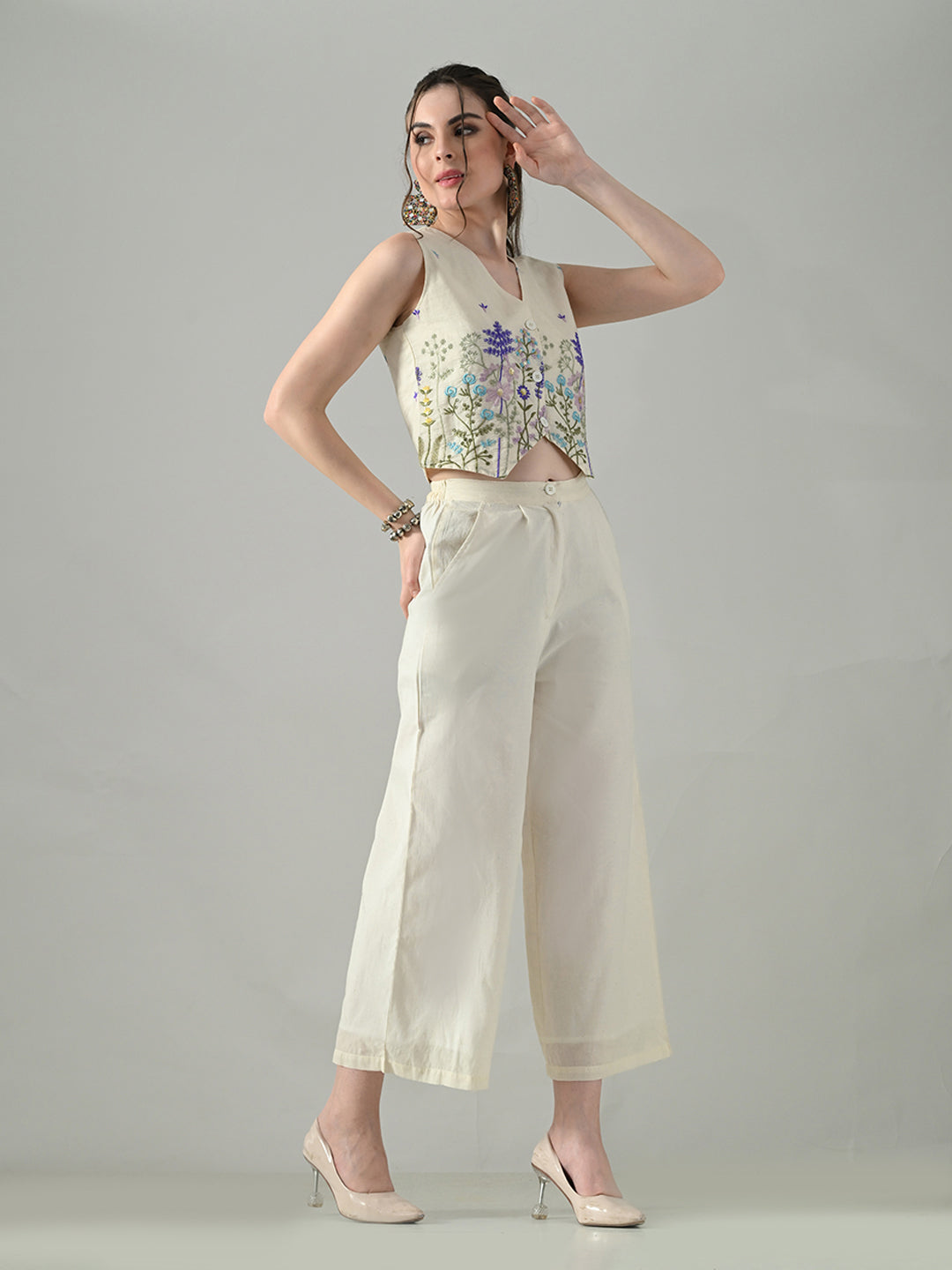 Myshka Women Off White Multicolor Thread Embroidered Co-Ord Set