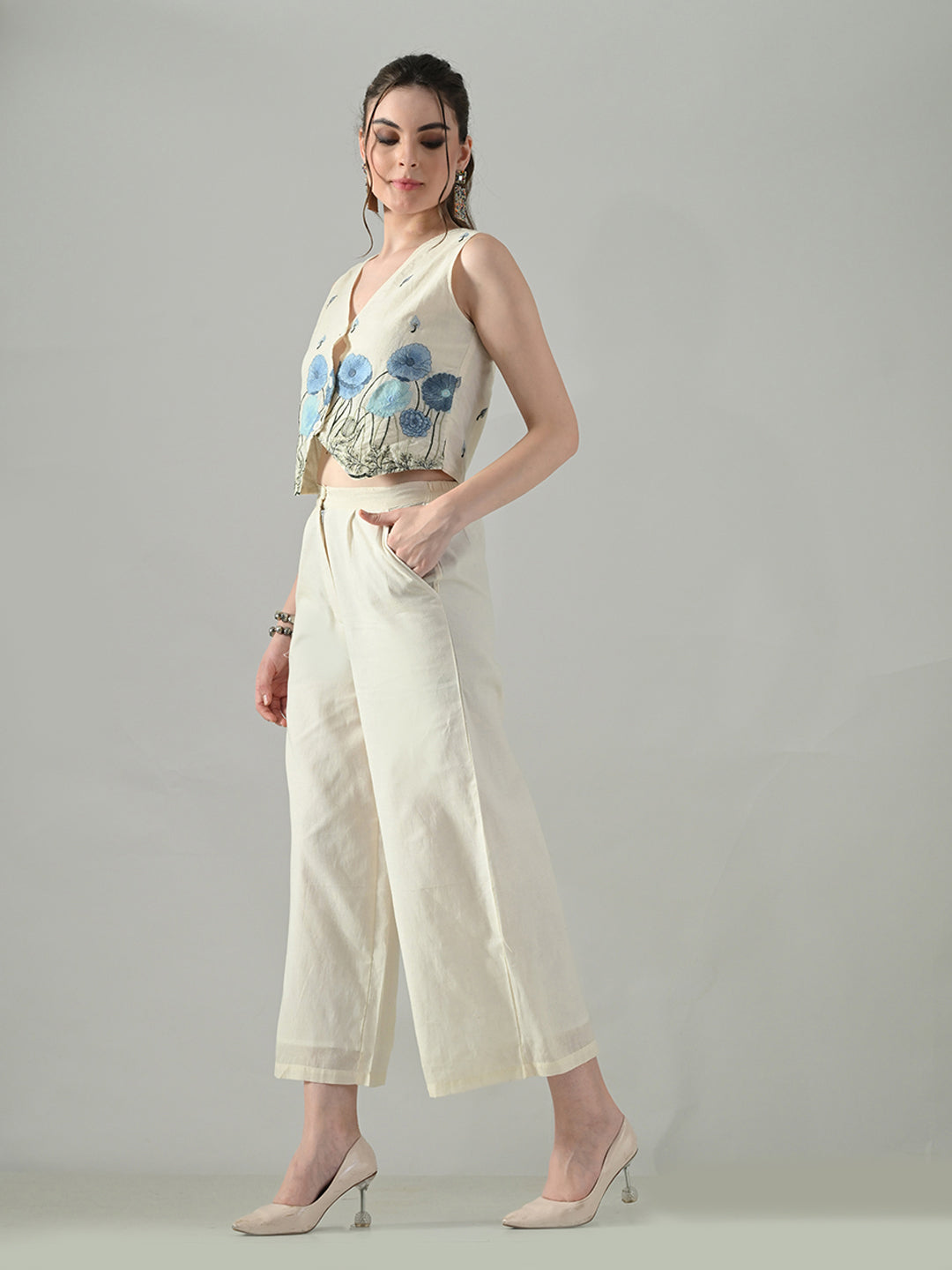 Myshka Women Off White Multicolor Thread Embroidered Co-Ord Set - Dista