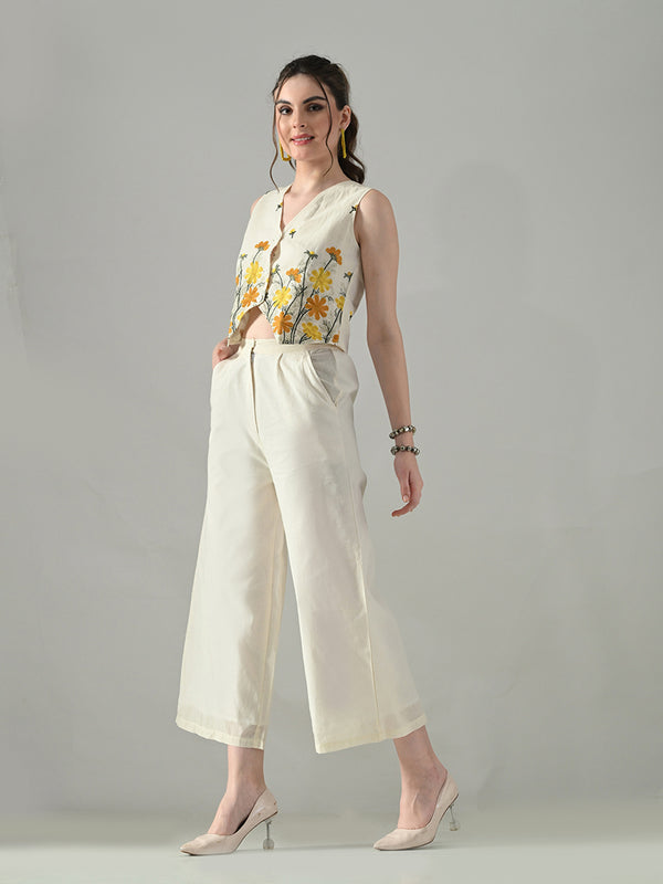 Myshka Women Off White Multicolor Thread Embroidered Co-Ord Set