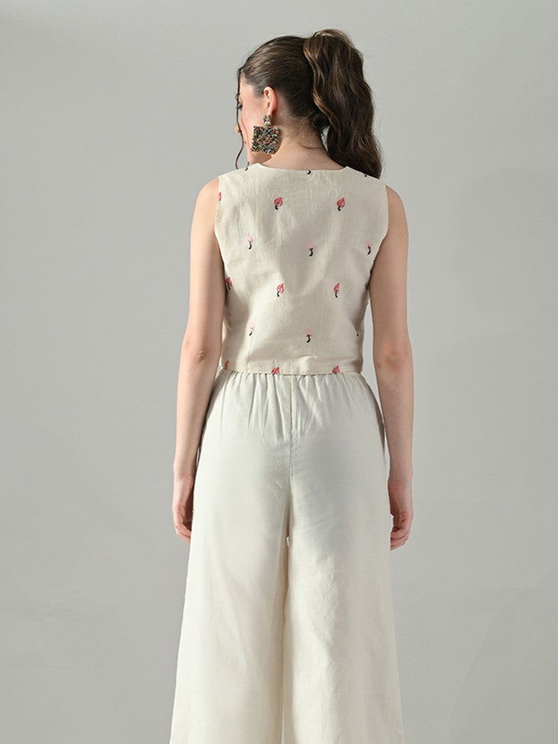 Myshka Women Off White Multicolor Thread Embroidered Waistcoat