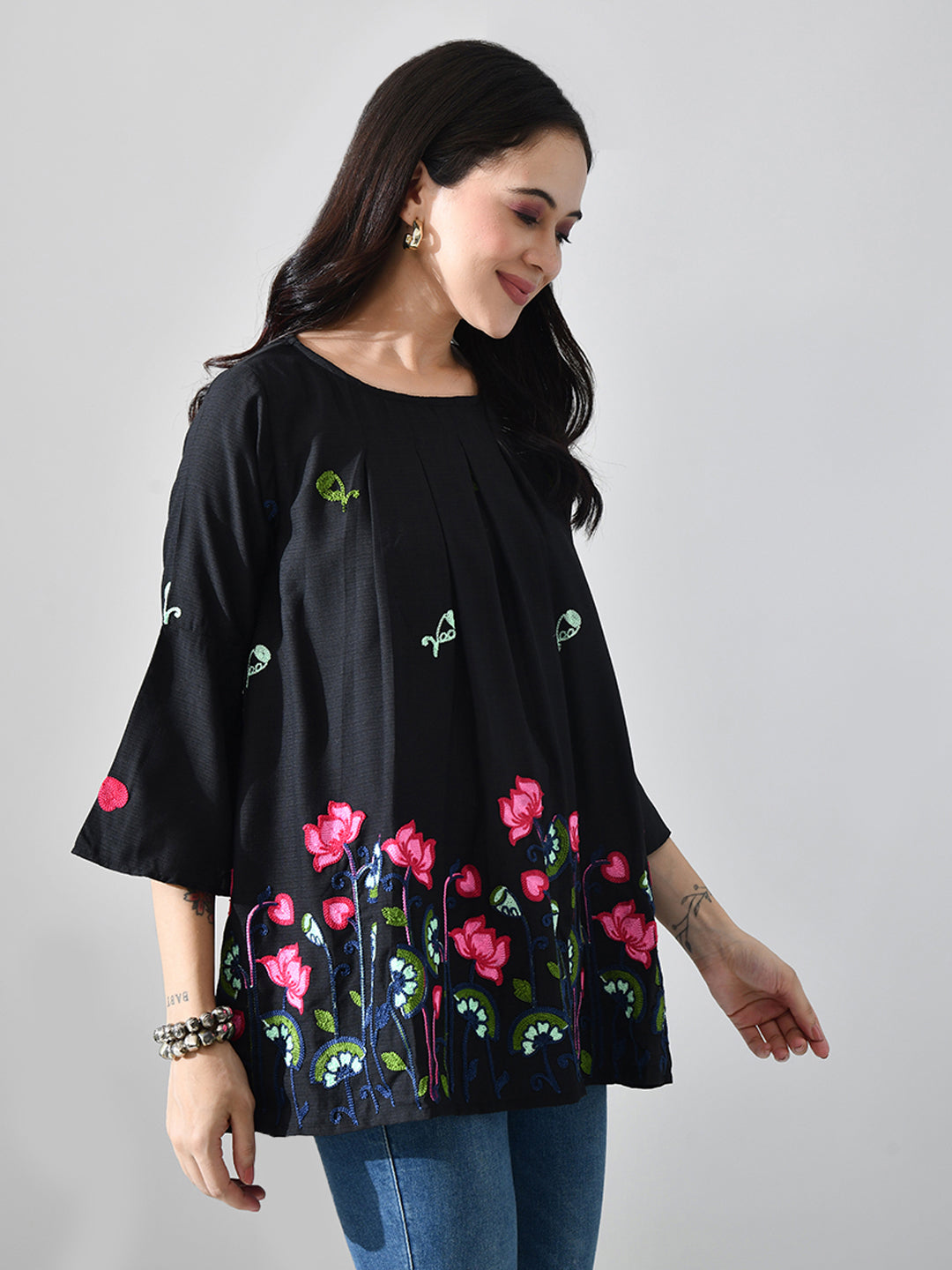 Myshka Women Black Multicolor Thread Embroidered Three-Quarter Sleeve Top