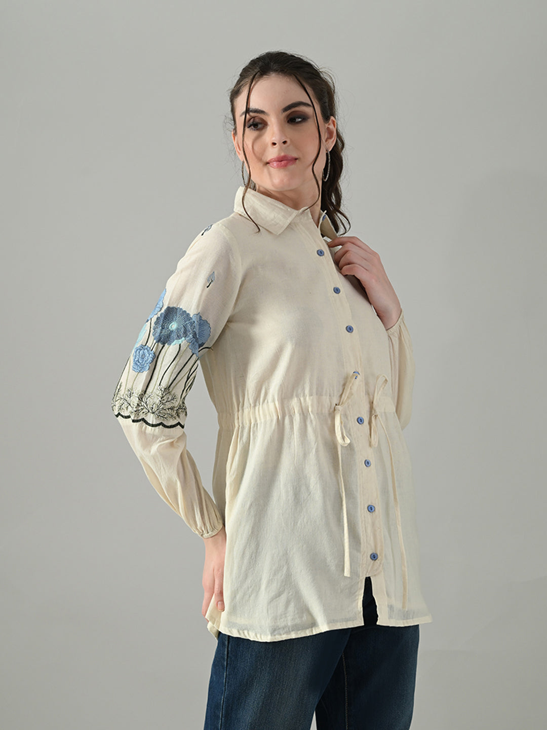 Myshka Women Off White Multicolor Thread Embroidered Shirt