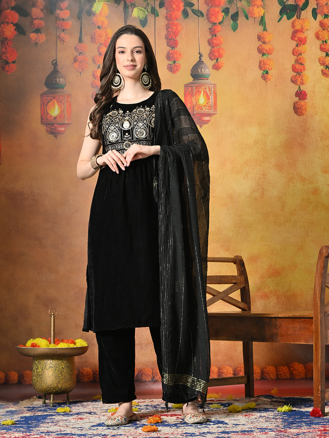 Myshka Women Black Velvet Embroidered Yoke Sleeveless Kurta Set with Dupatta