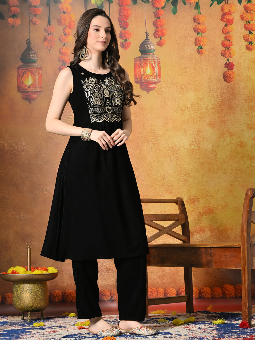 Myshka Women Black Velvet Embroidered Yoke Sleeveless Kurta Set with Dupatta