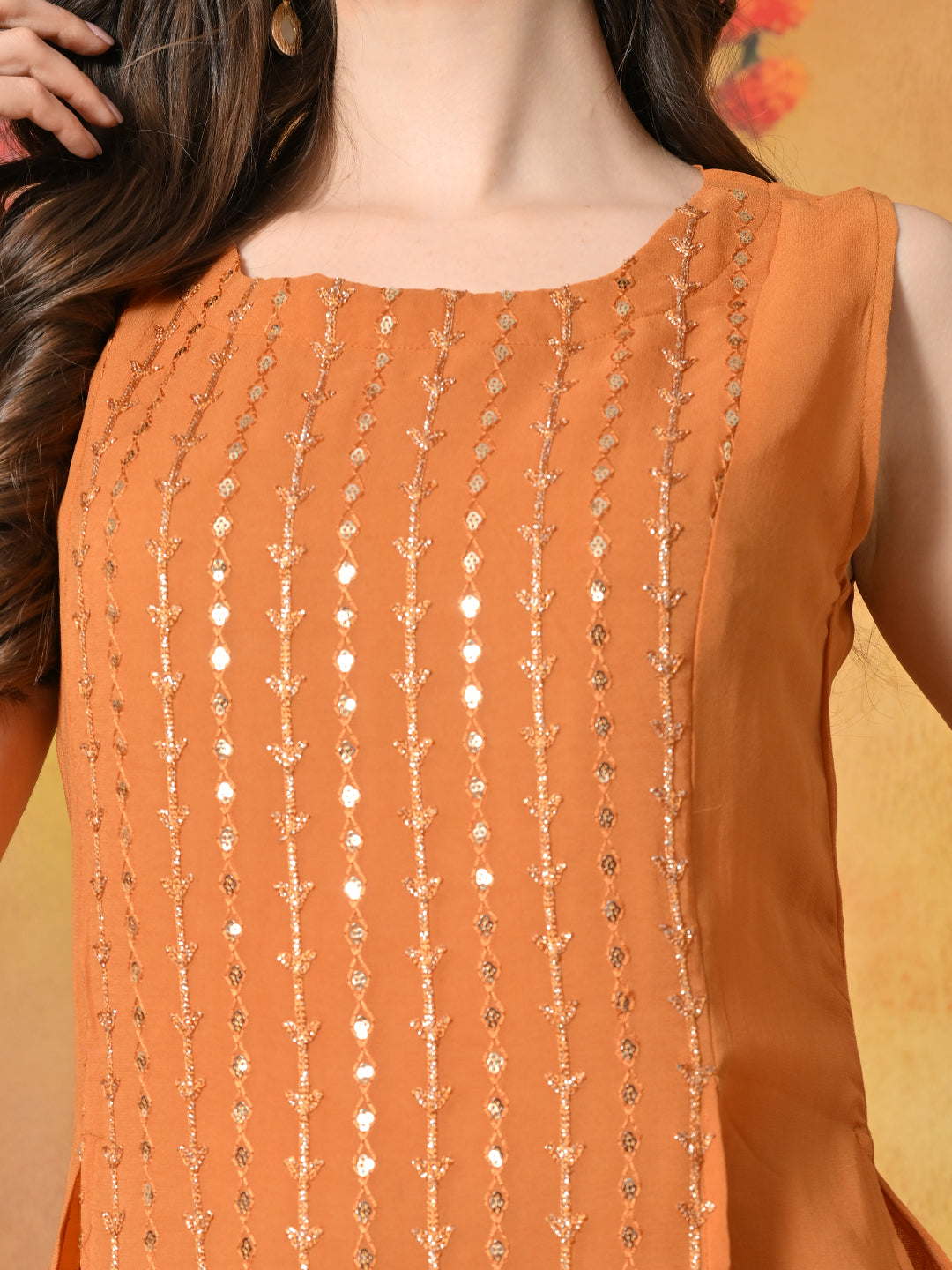 Myshka Women Fanta Embroidered Sleeveless High Slit Kurta Set Festive Wear