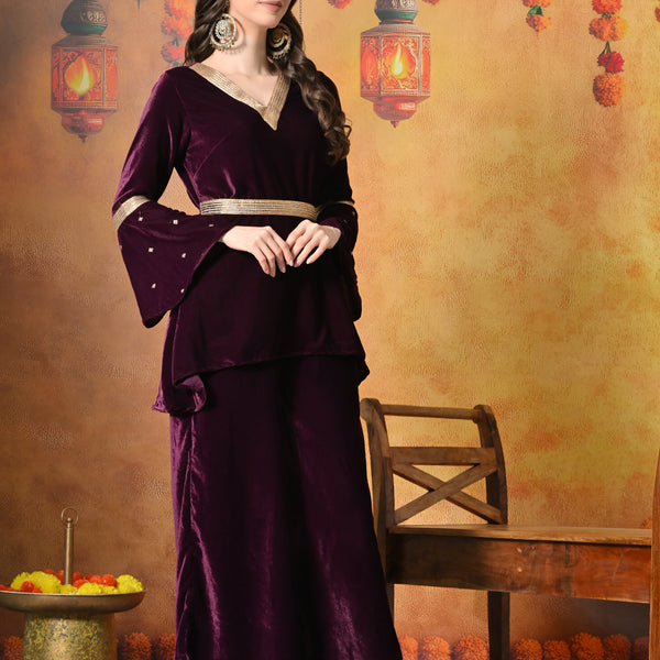 Myshka Women Wine Velvet Flared Sleeves Kurta Set