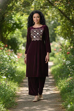 Thumbnail for Myshka Women Wine Velvet Embroidered Full Sleeve Kurta With Trouser - Distacart