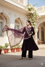 Thumbnail for Myshka Women Wine Velvet Embroidered Full Sleeve Kurta Set with Organza Dupatta - Distacart