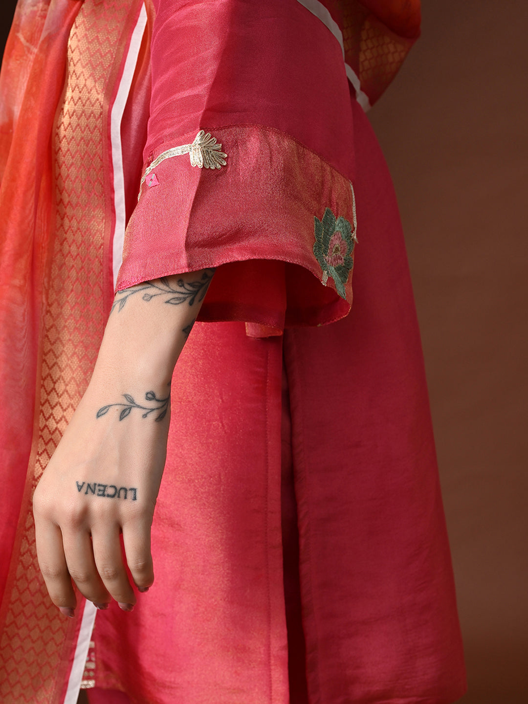 Myshka Women Pink Three-Fourth Bell Sleeves Kurta Set with Dupatta - Distacart