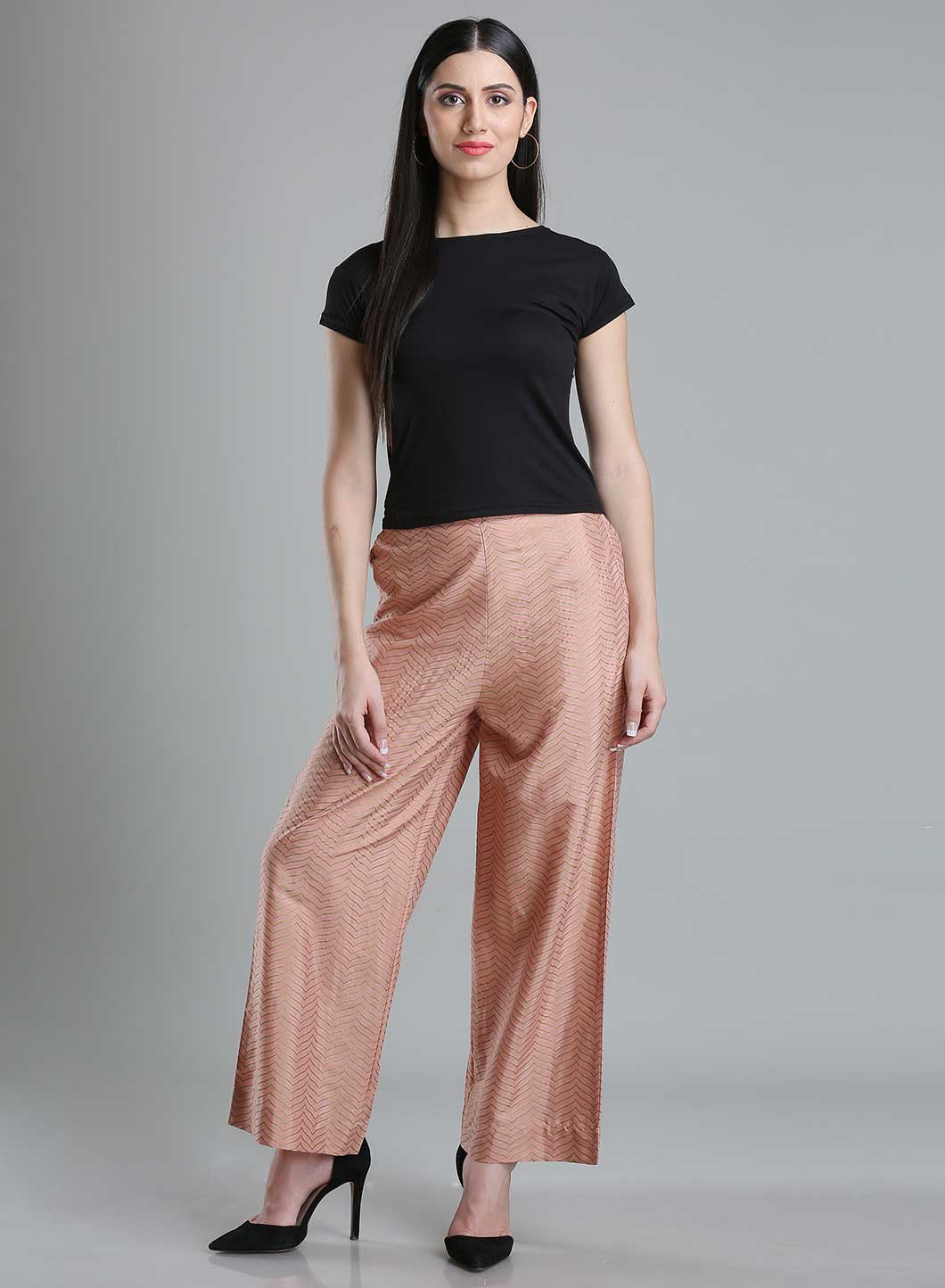 https://cdn.shopify.com/s/files/1/0722/3148/5636/files/17AU60913-50553_1_dc232ca4-e3b3-473b-bf3d-e81fb662c671.jpg?v=1760457531