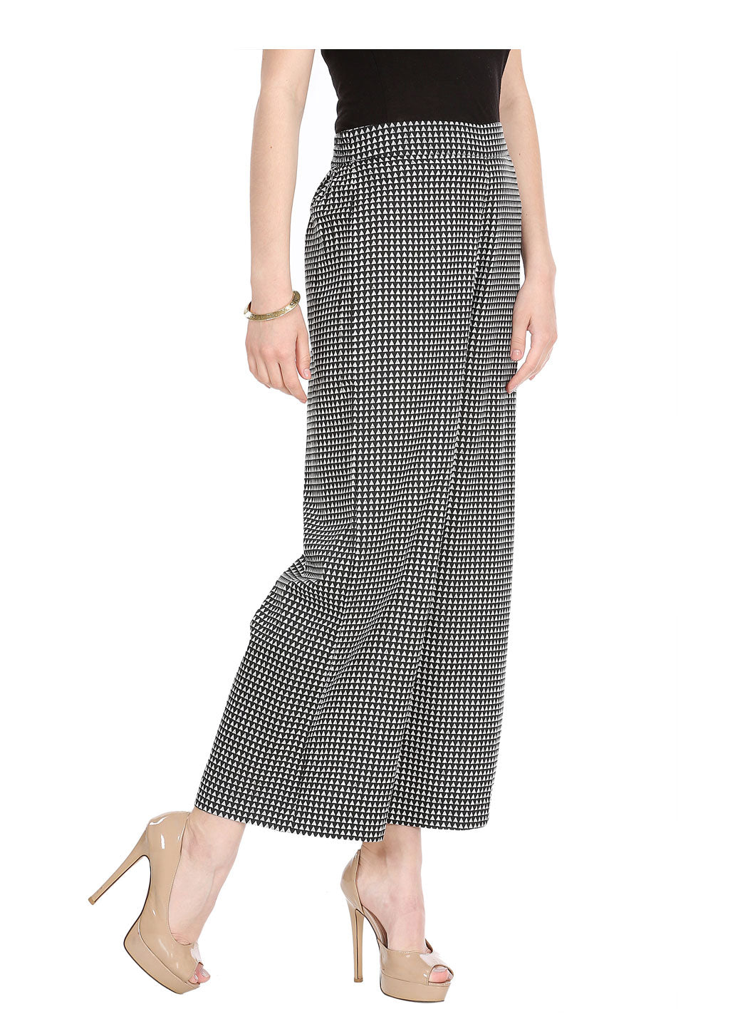 https://cdn.shopify.com/s/files/1/0722/3148/5636/files/17FE60234-59145_2_2b3e75f9-103f-478e-b027-97ef8ce2368c.jpg?v=1760468003