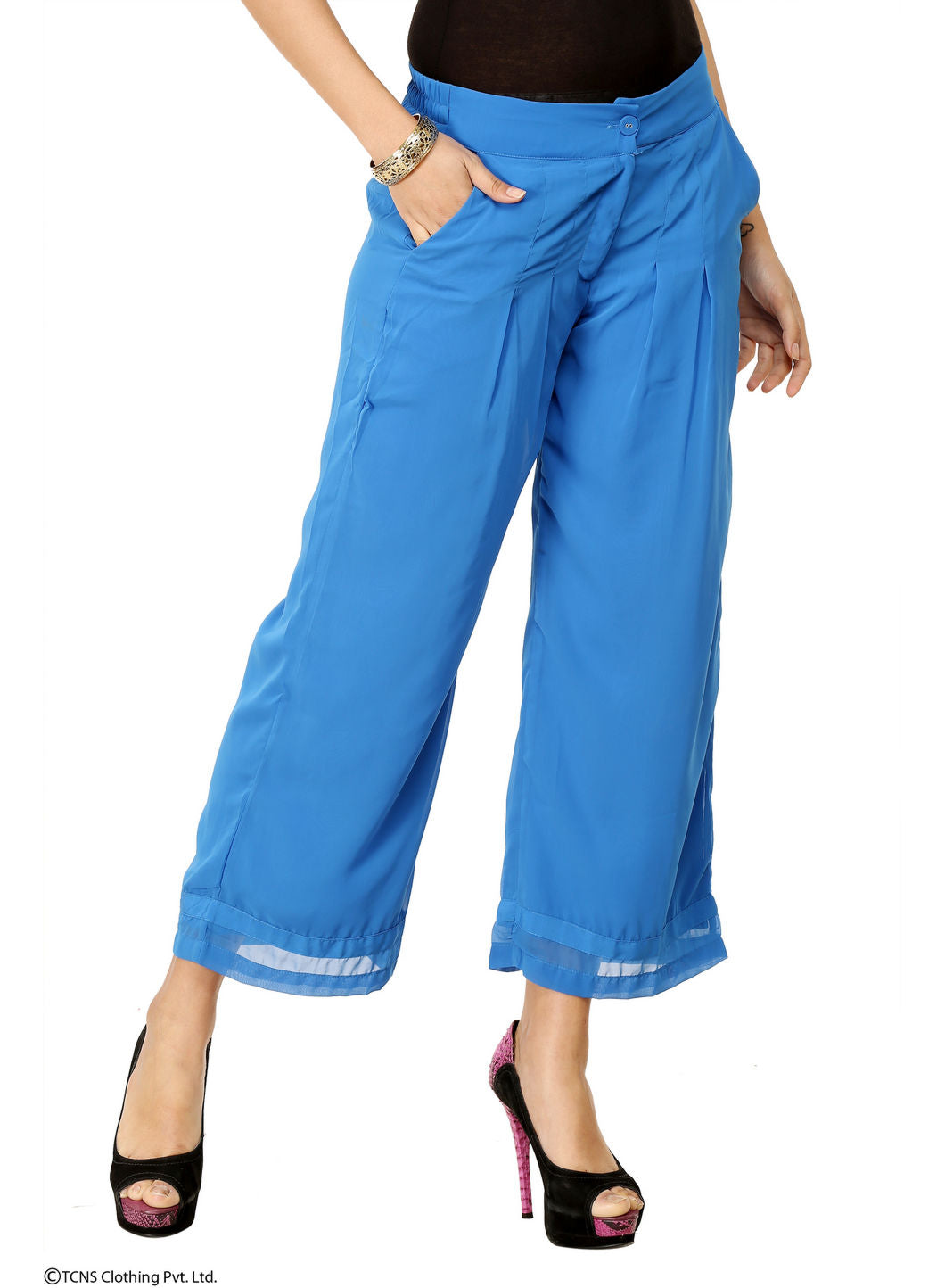 https://cdn.shopify.com/s/files/1/0722/3148/5636/files/17FES60206-65712_2_e8ac943e-461e-4483-8e1c-32b97c7d1539.jpg?v=1760594116