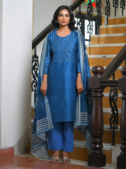 Vaasva Women's Indigo Muslin Digital Printed Suit Set - Distacart