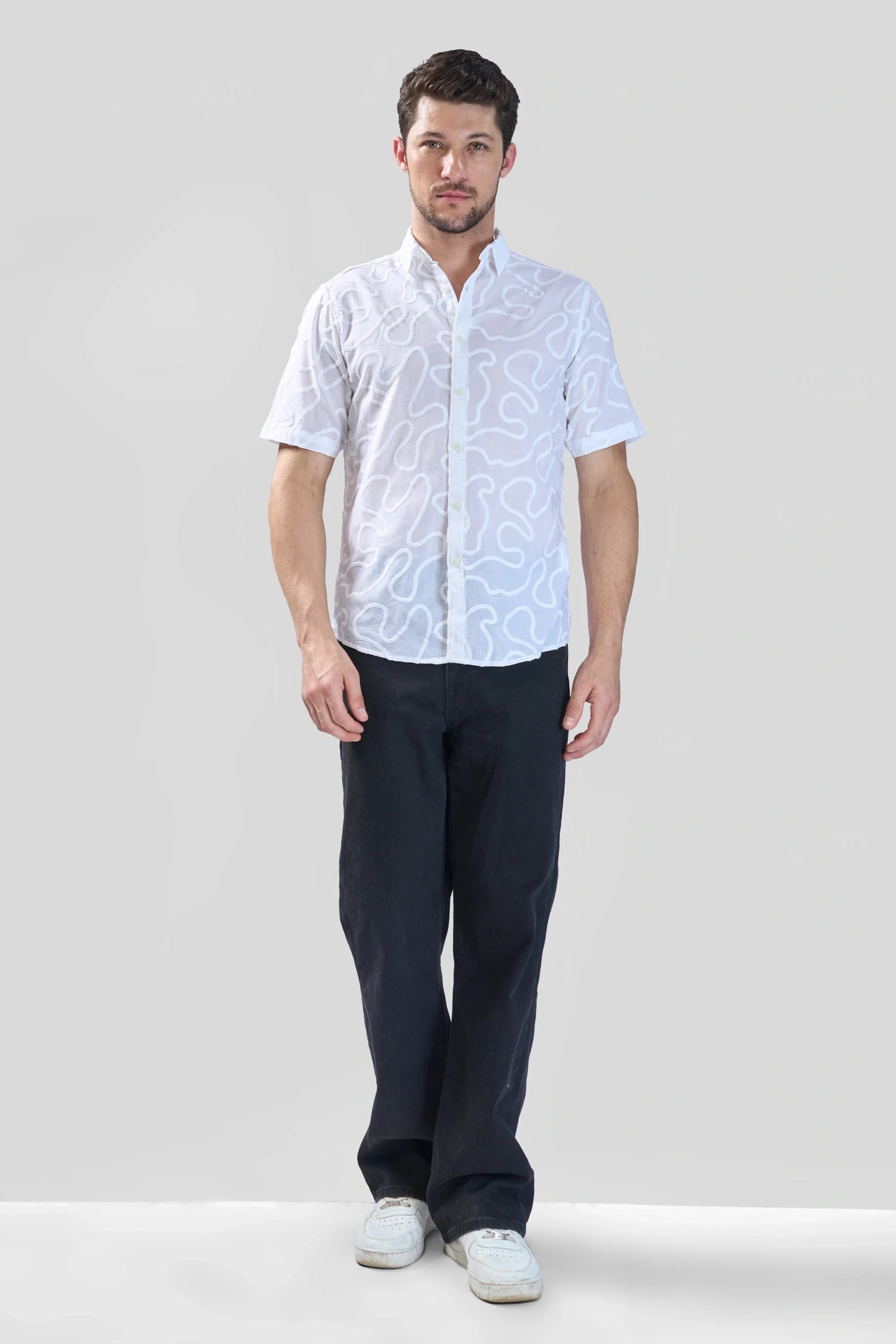 Xkind White Embroidered Relaxed Fit Shirt - Distacart