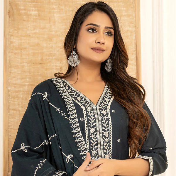 Yufta Navy Blue Cotton Embroidered Kurta Set With Dupatta - Distacart