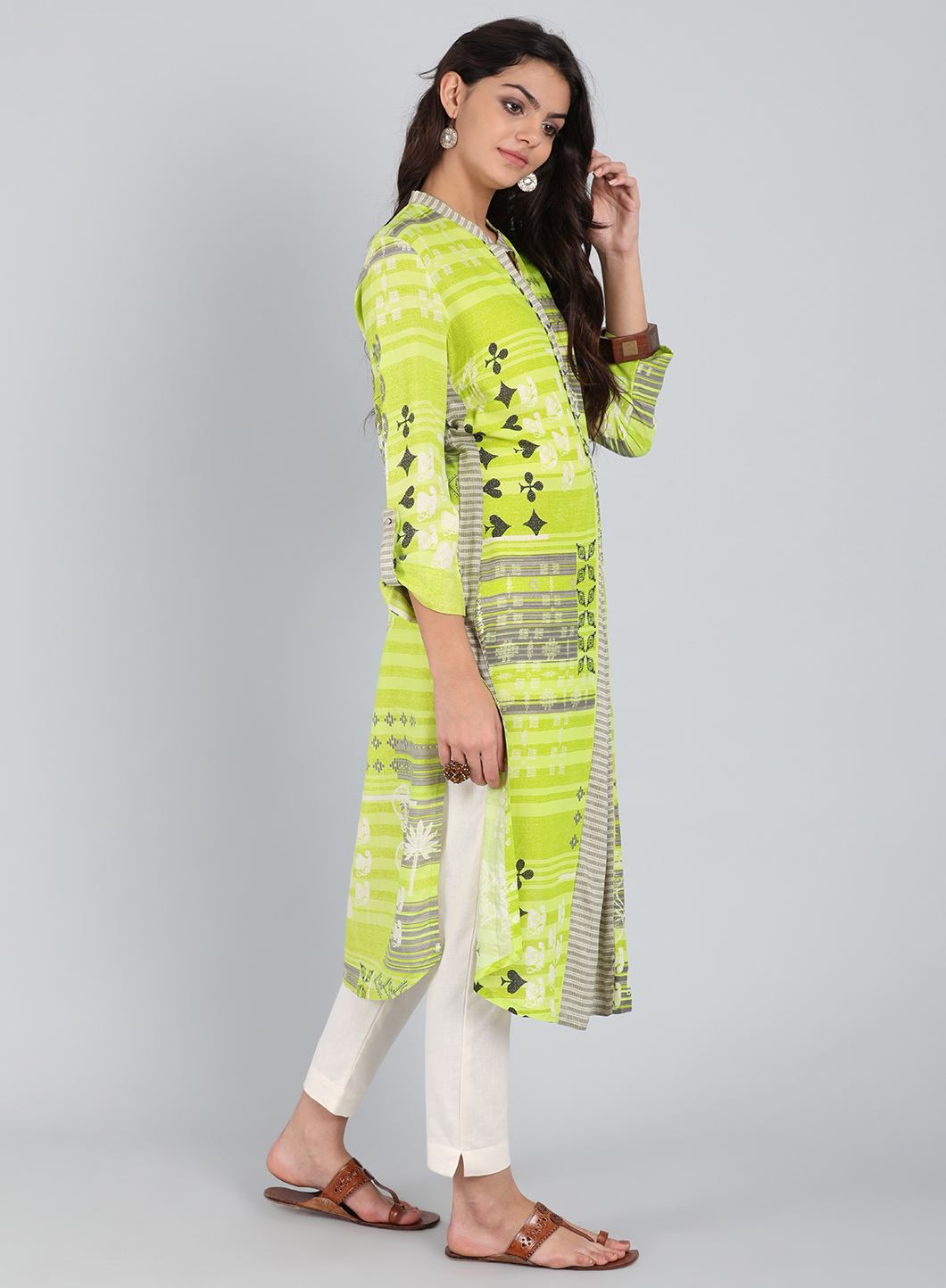 https://cdn.shopify.com/s/files/1/0722/3148/5636/files/18FE17442-51181_2_3c8a8380-e833-486a-a3c1-60deb5f9e4e3.jpg?v=1760470837