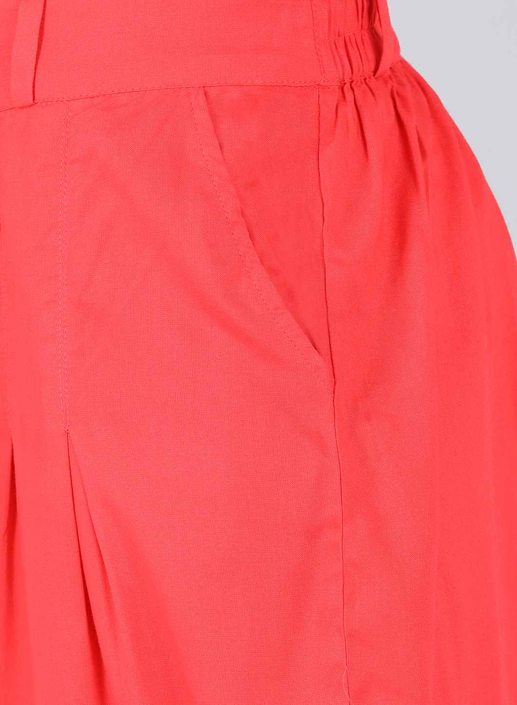 https://cdn.shopify.com/s/files/1/0722/3148/5636/files/18FE60381-12102_6_02ea6de8-2c2e-43f1-ab80-964aede5ccd6.jpg?v=1772275461