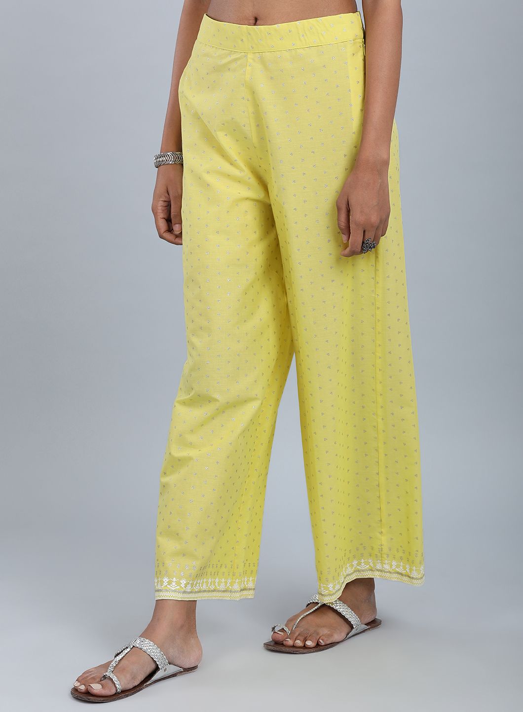 https://cdn.shopify.com/s/files/1/0722/3148/5636/files/18FE60879-59511_3_e7a50455-e677-4fe6-b6e4-0c74a917996a.jpg?v=1760596538