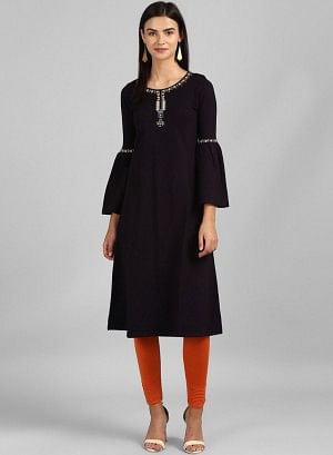 https://cdn.shopify.com/s/files/1/0722/3148/5636/files/18NO60421_211093_2_760f2505-2895-4dc2-ae92-7e13641ff879.jpg?v=1760603671