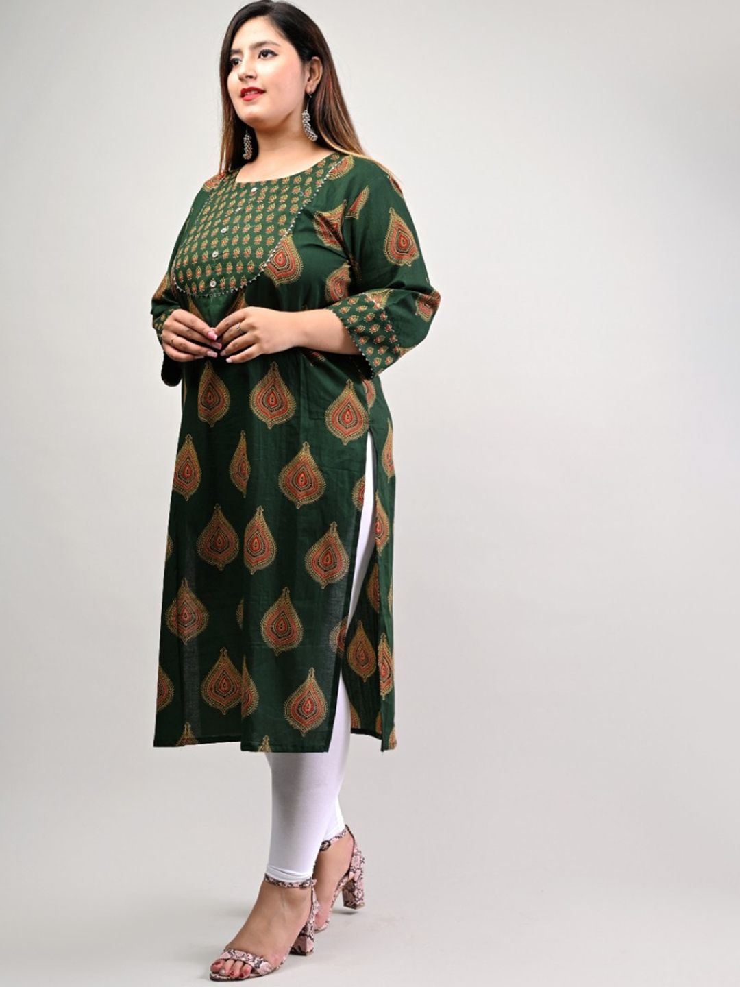 Swasti Women Plus Size Green Geometric Printed Floral Cotton Kurta