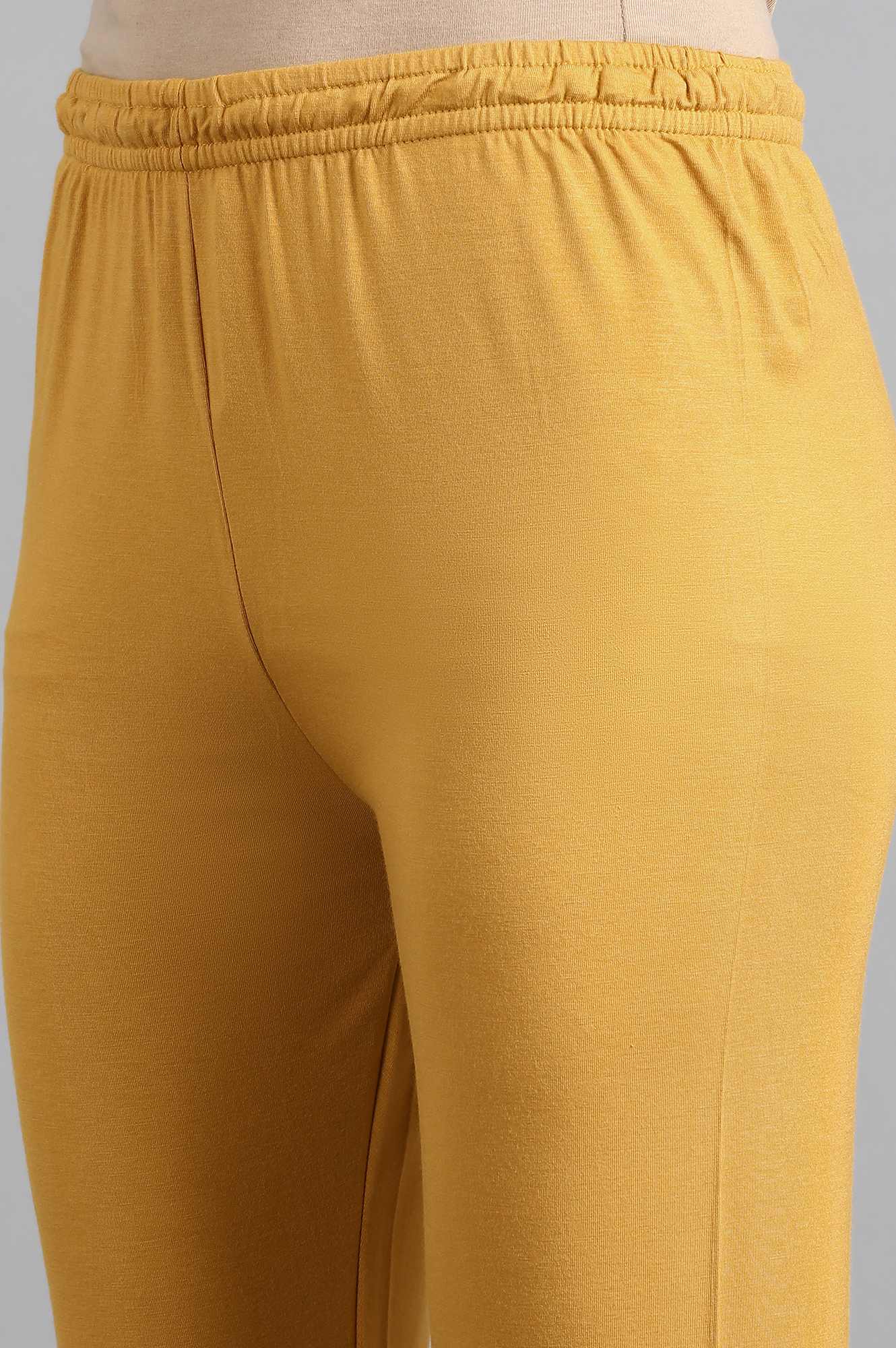 https://cdn.shopify.com/s/files/1/0722/3148/5636/files/19AUW094-212677_6_9ca8f9a4-40de-4e25-bc78-c8aafcb027ce.jpg?v=1772276249