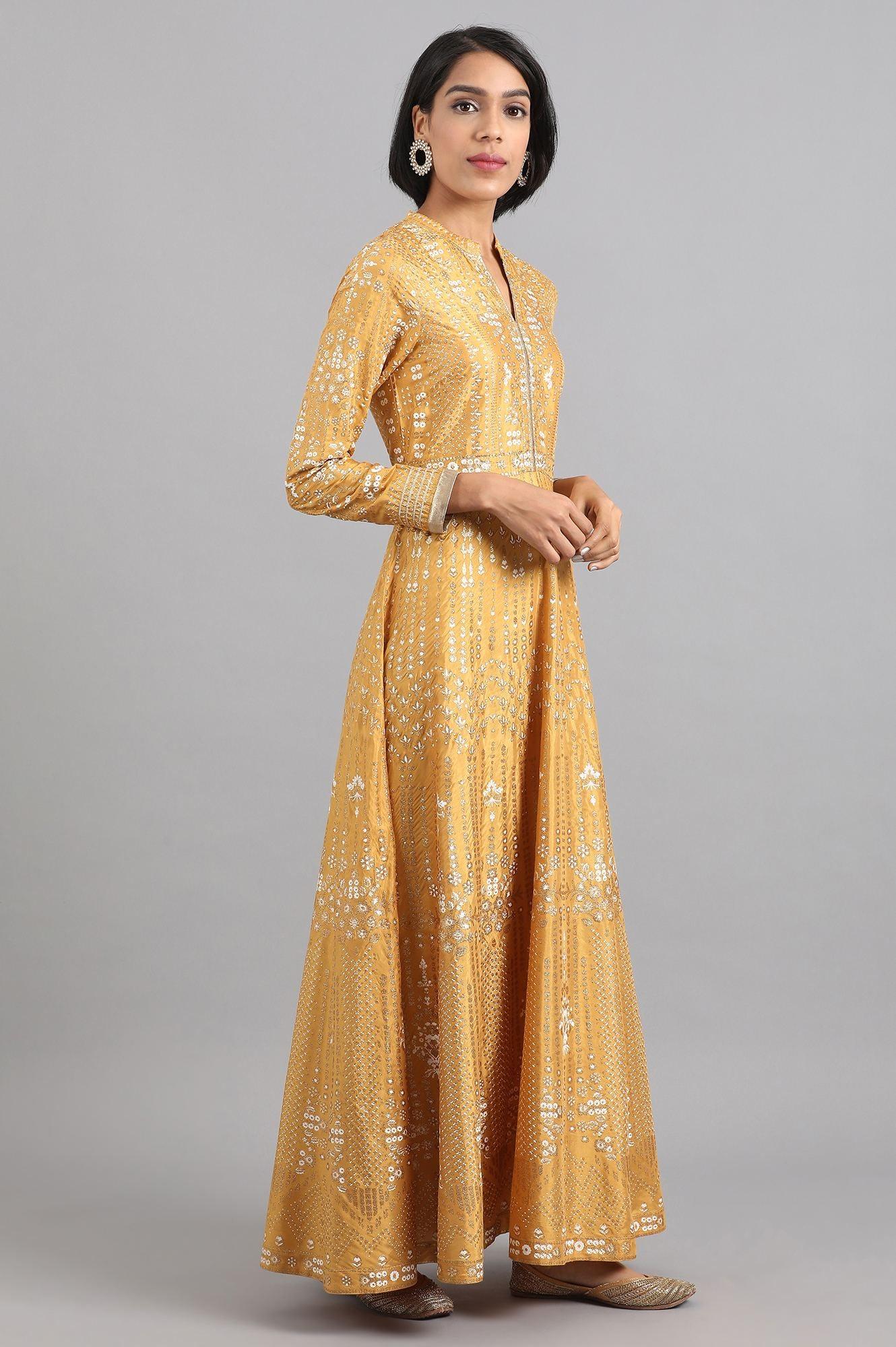 https://cdn.shopify.com/s/files/1/0722/3148/5636/files/19AUW12389-112998_4_e0397d1a-e855-41a2-b4f7-c6a5940ee434.jpg?v=1760466757