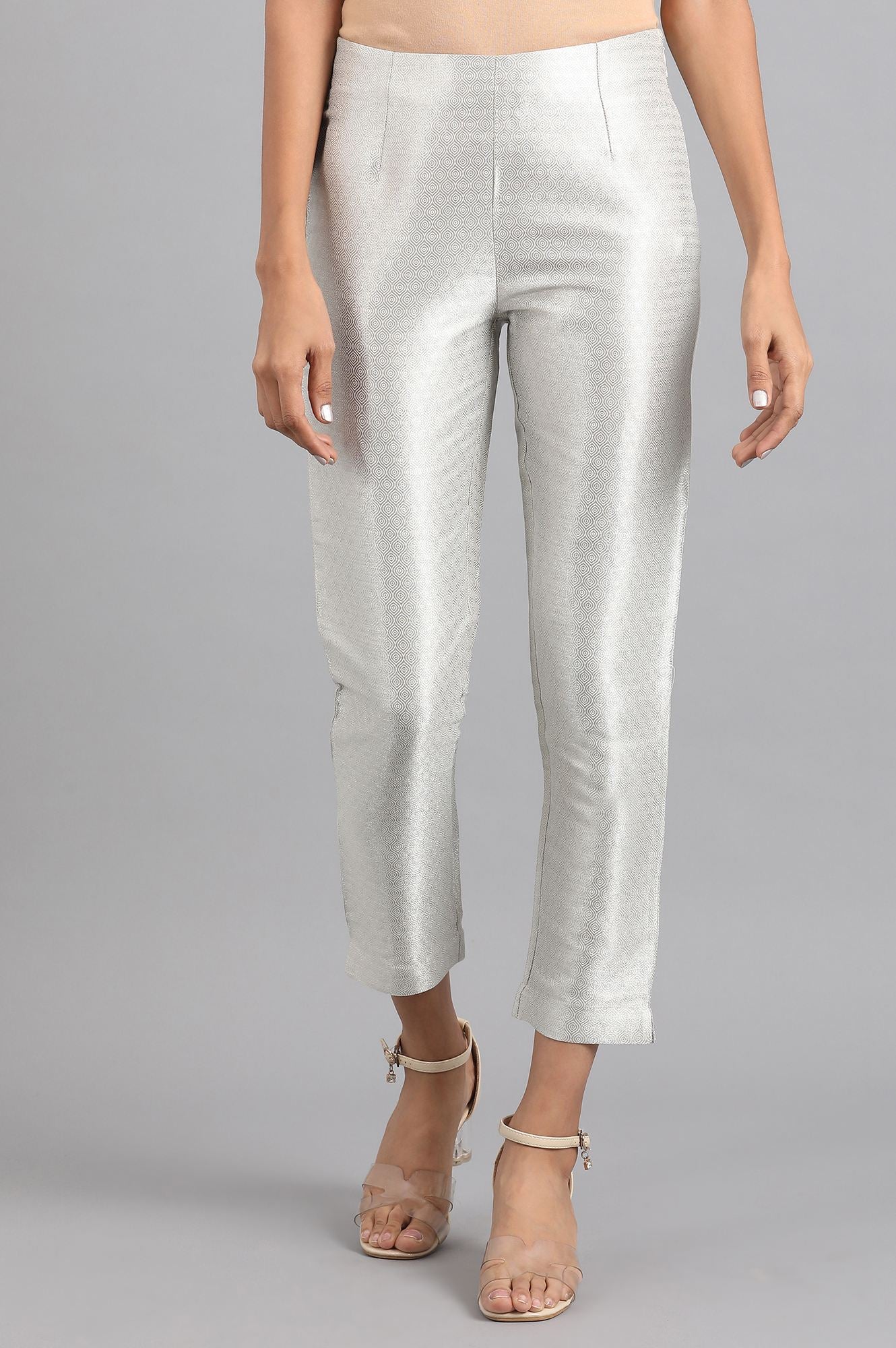 https://cdn.shopify.com/s/files/1/0722/3148/5636/files/19CRS60726-311108_2_1a045778-4c7c-4bac-9588-a6b023dfec3a.jpg?v=1760479583