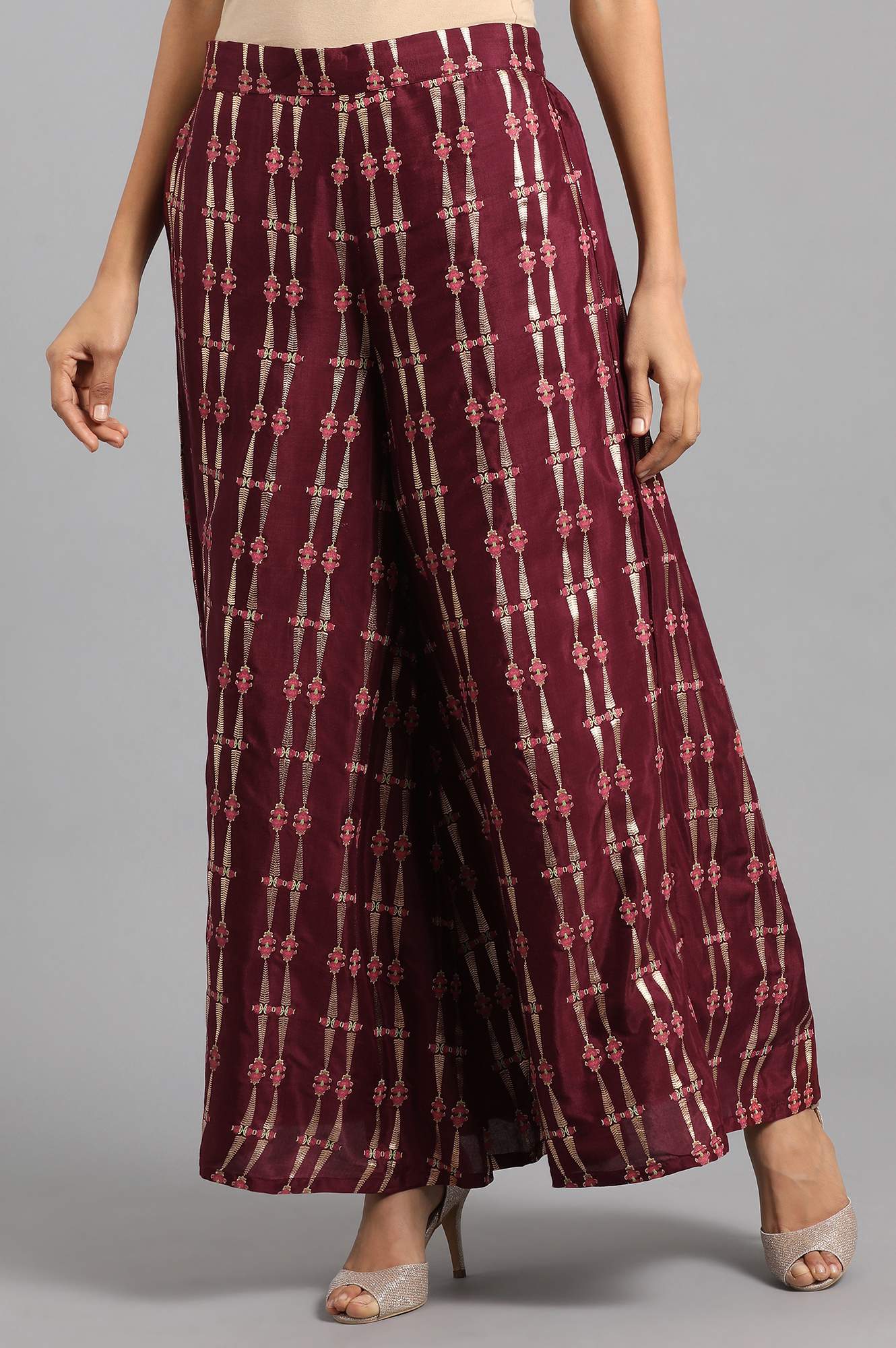 https://cdn.shopify.com/s/files/1/0722/3148/5636/files/19FES60408-110590_2_2d9ca0a6-37ca-495b-87fc-4f509bd7e26c.jpg?v=1760596879
