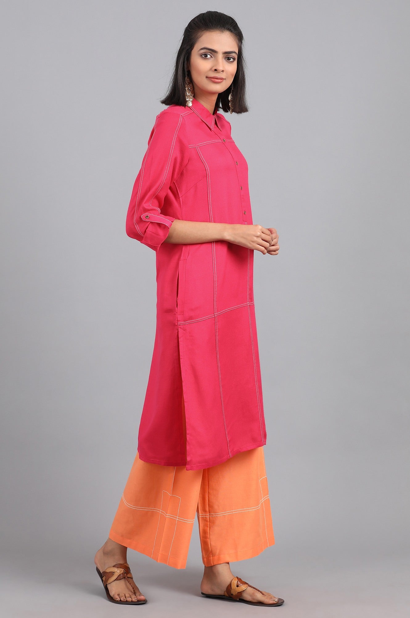 https://cdn.shopify.com/s/files/1/0722/3148/5636/files/19FEW12053-211419_4_3a3de4a5-e11a-41ab-bb0b-9da4dab31763.jpg?v=1760457199