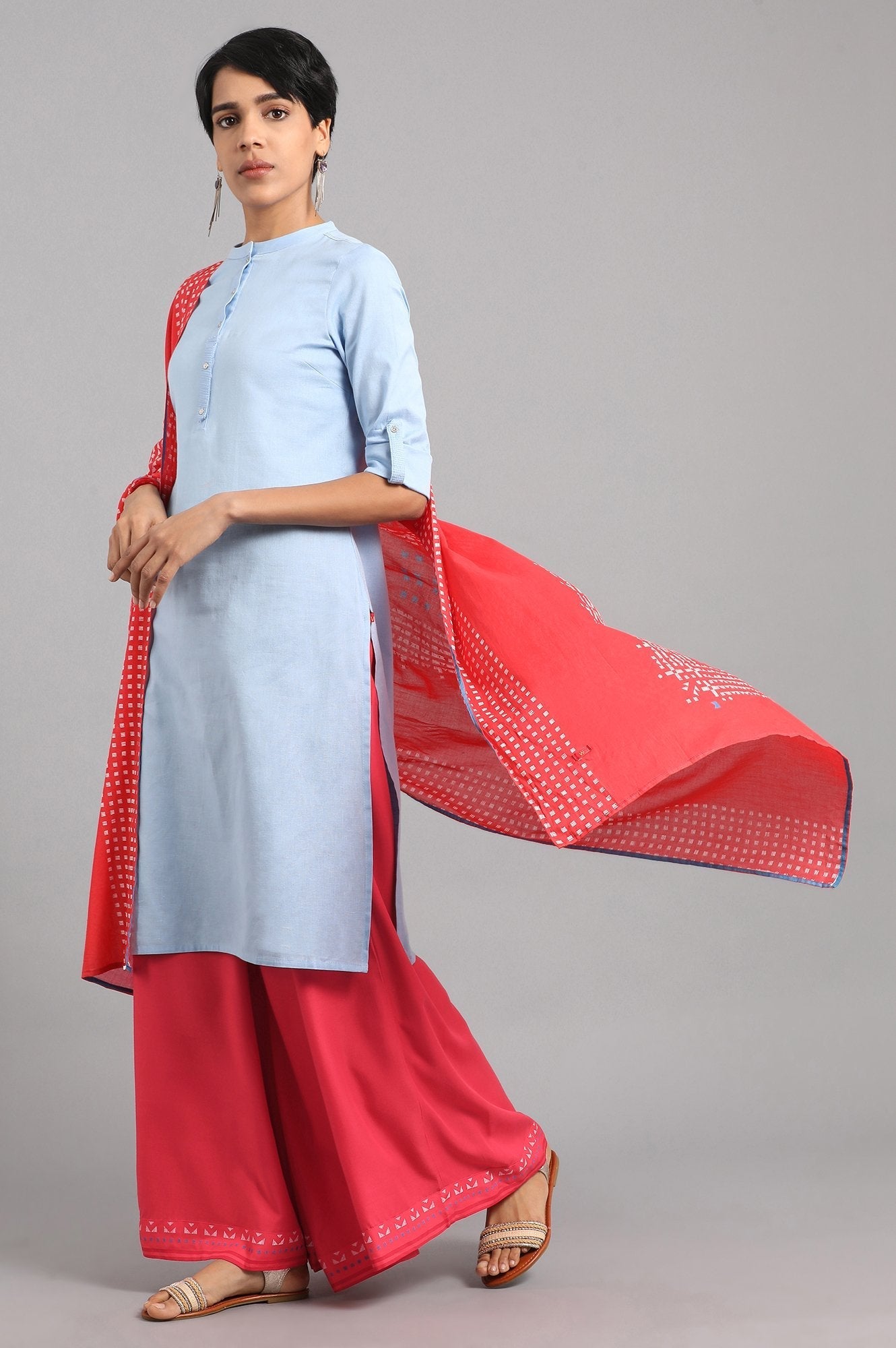 https://cdn.shopify.com/s/files/1/0722/3148/5636/files/19FEW60276-210716_1_7be9cf8d-dec4-4ec3-a670-dede9b4cd12a.jpg?v=1760597085