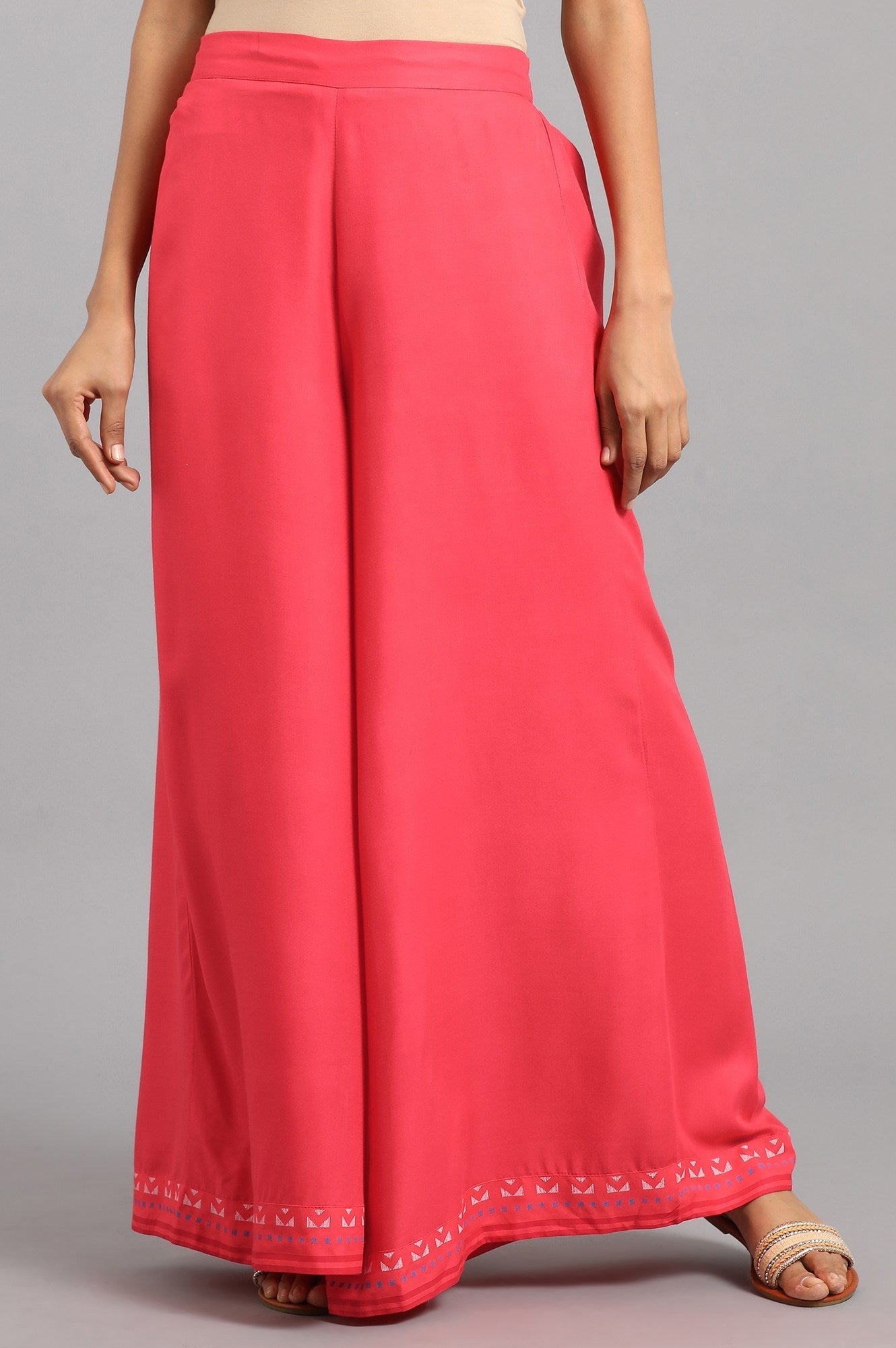 https://cdn.shopify.com/s/files/1/0722/3148/5636/files/19FEW60276-210716_2_de58dada-cf2e-46c2-a474-2730450e20df.jpg?v=1760597085