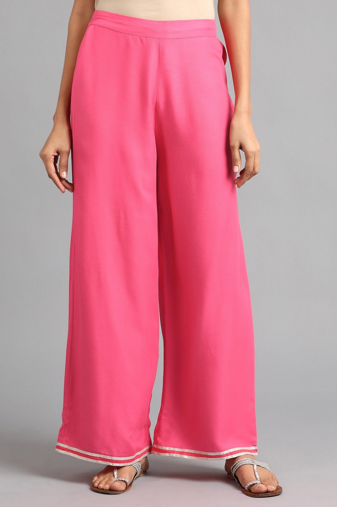 https://cdn.shopify.com/s/files/1/0722/3148/5636/files/19FEW60286-210403_2_2702f8b7-48d3-4d75-a4ea-2920621df971.jpg?v=1760597096