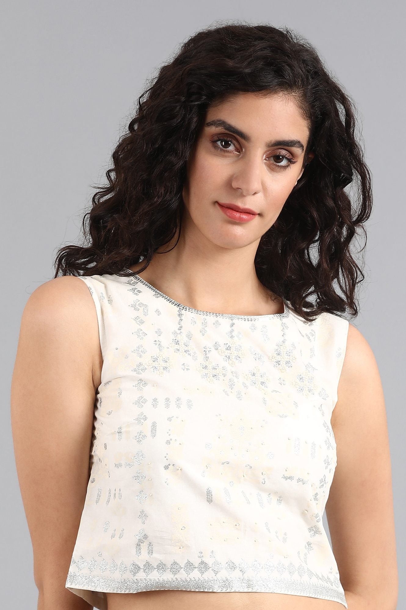 https://cdn.shopify.com/s/files/1/0722/3148/5636/files/19FEWS30224-111330_6_3ed358a4-bce1-4cf0-bdd0-bf4bc51b0c6b.jpg?v=1760465077