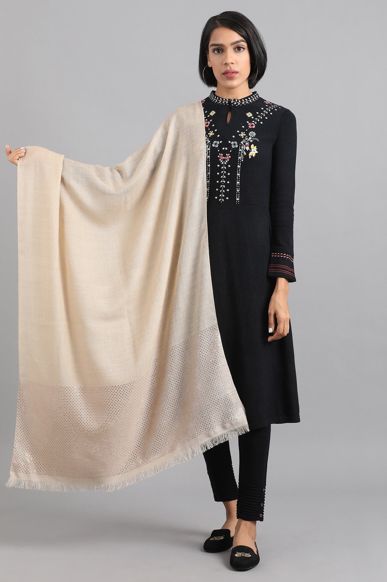 https://cdn.shopify.com/s/files/1/0722/3148/5636/files/19NOW80275-212242_1_7d6b3a25-fe5d-42b2-ac6b-9a76a820d9c3.jpg?v=1760605850