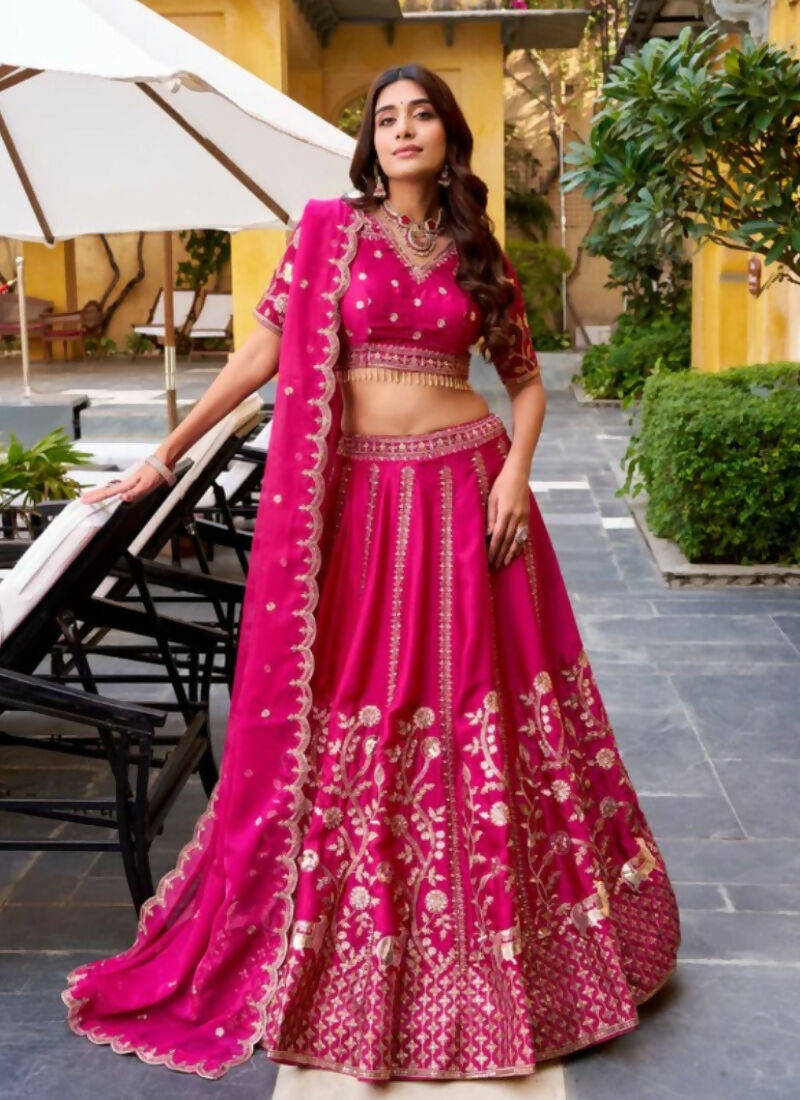 Jihu Culture Women's Pink Zari Embroidery Work Lehenga Choli